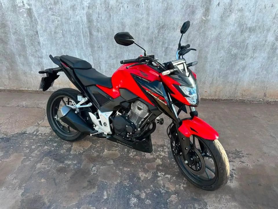 Cb 300 twister completa.  - Foto 2