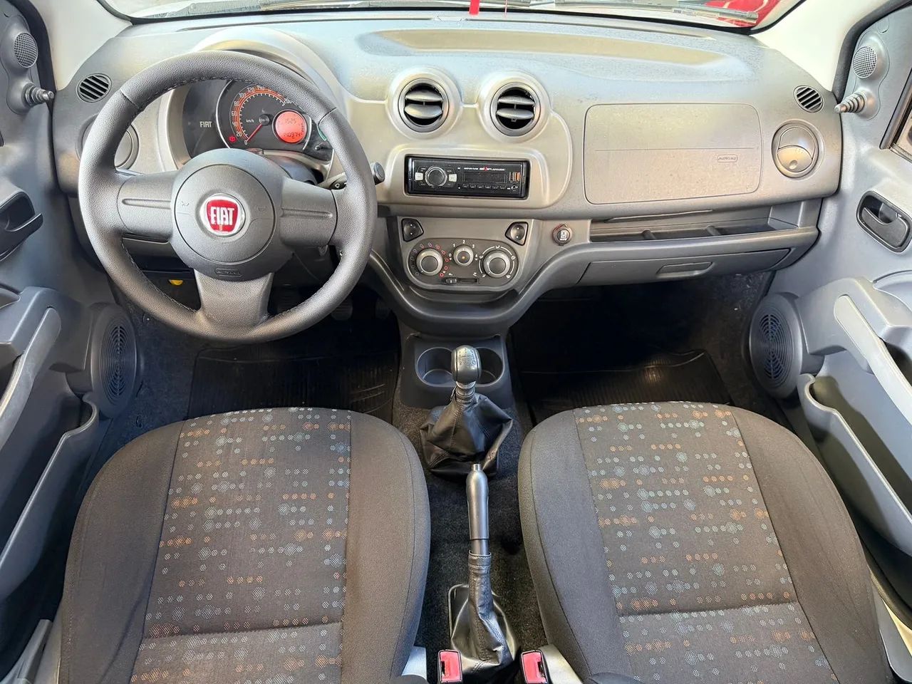 Fiat Uno VIVACE Celeb. 1.0 EVO F.Flex 8V 5p, foto 5 de 13