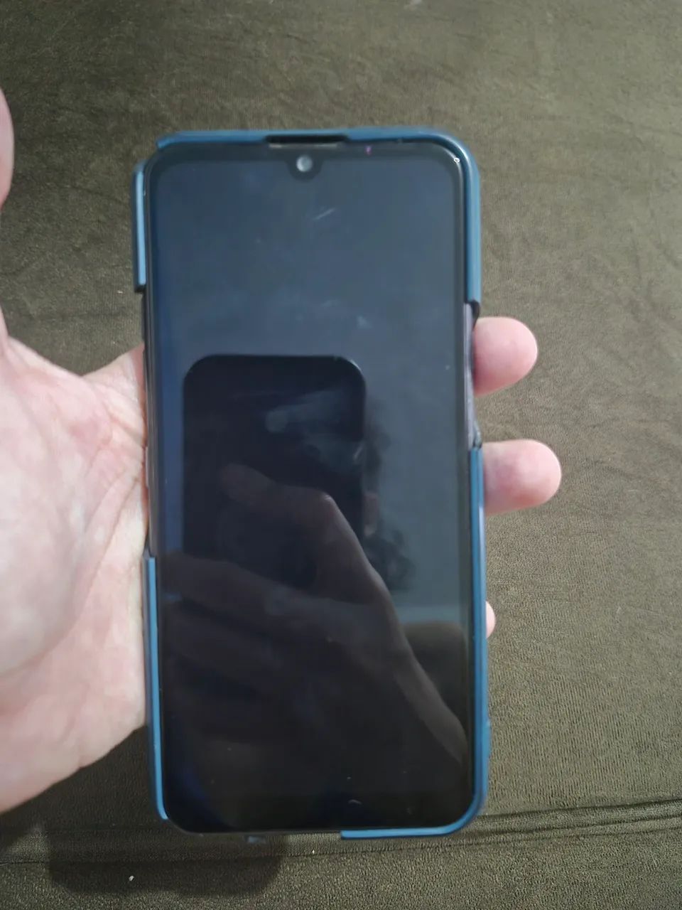 LG K40S | Leia o anúncio.