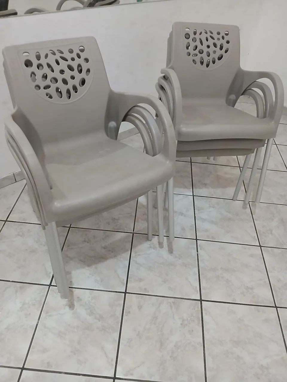 Conjunto de cadeiras - Foto 2