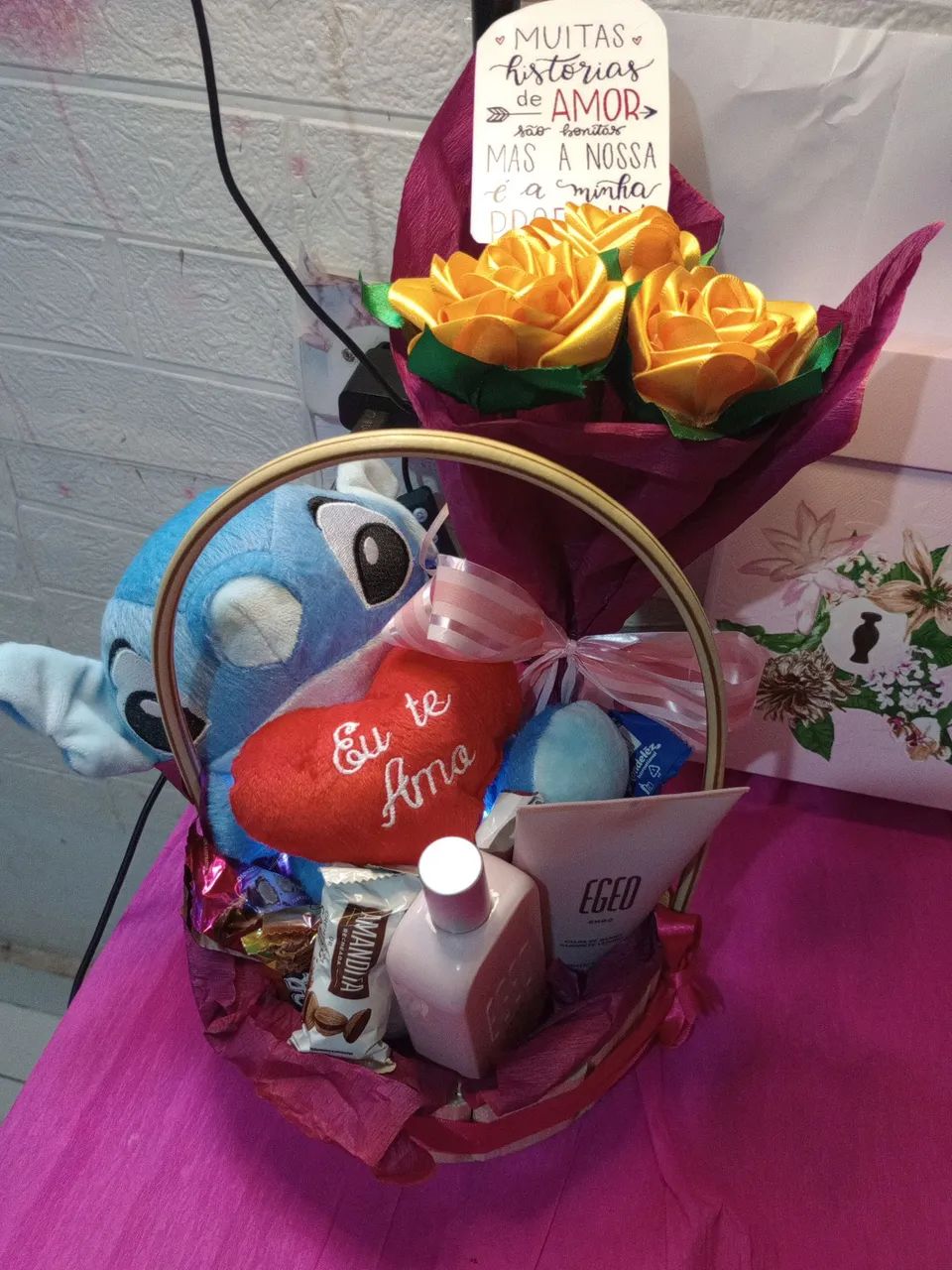 Presente especial stith com kit Egeo choc  - Foto 4