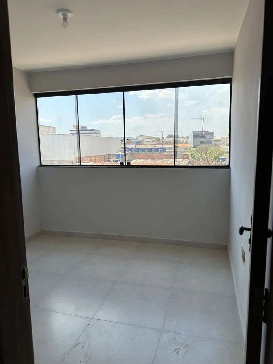 Alugo apartamento 01 quarto
