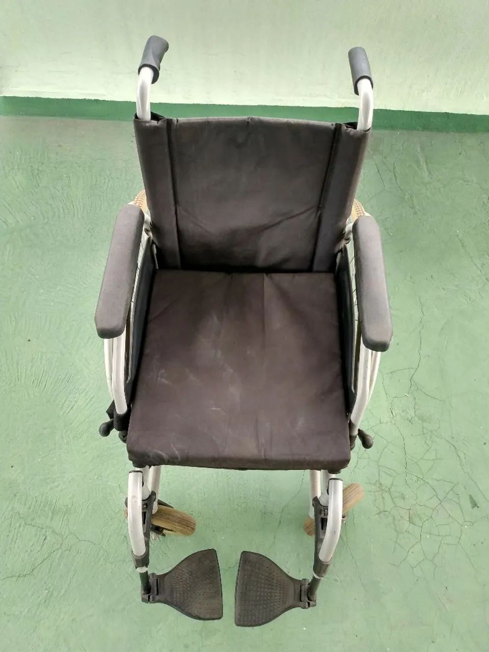 Cadeira de rodas  - Foto 3