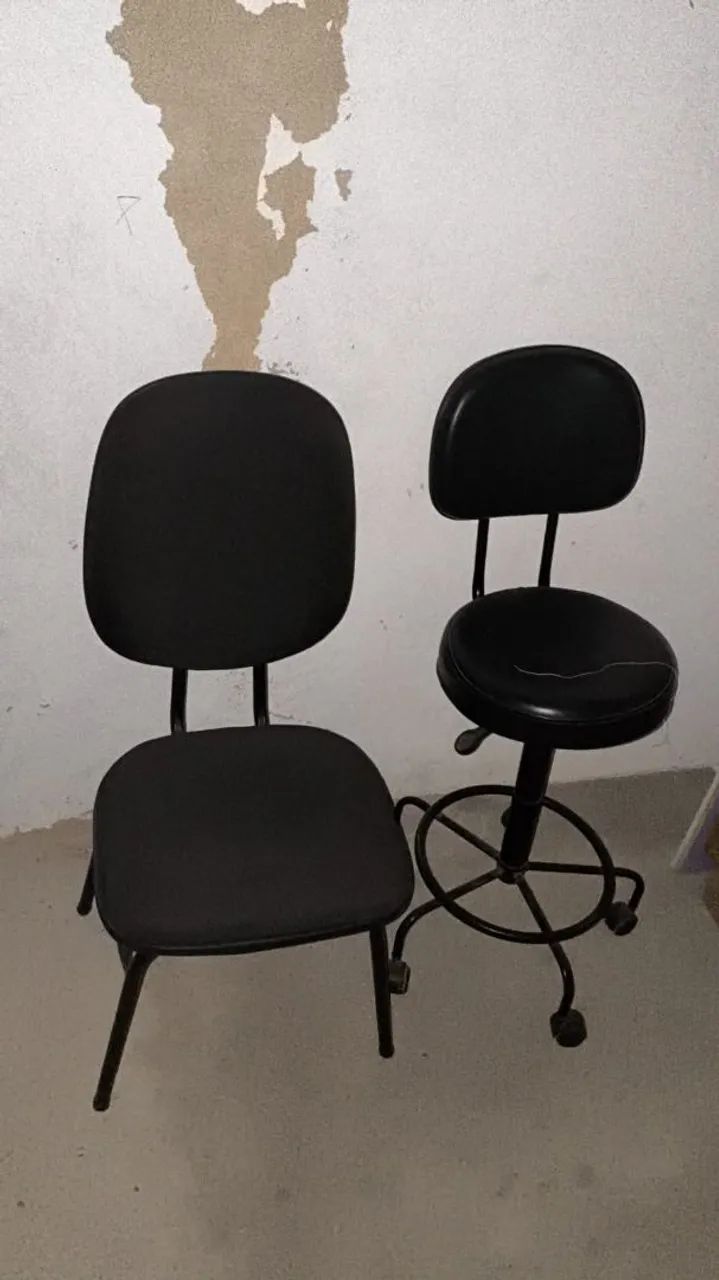 Cadeira e mocho 