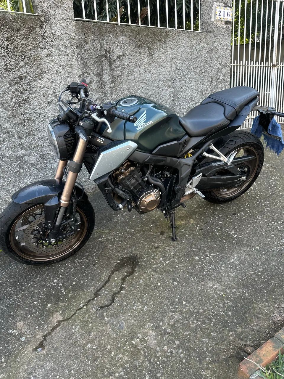 Cb 650r 2023 - Foto 5