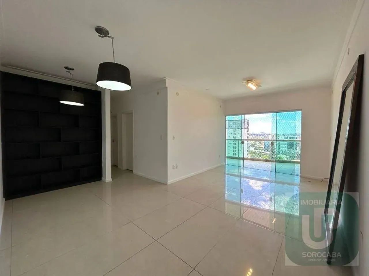 Apartamento com 3 dormitórios para alugar, 101 m² por R$ 5.230,00/mês - Edifício Center Pl