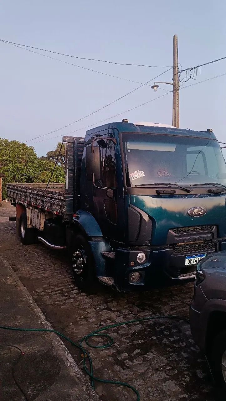 Ford cargo 1517 