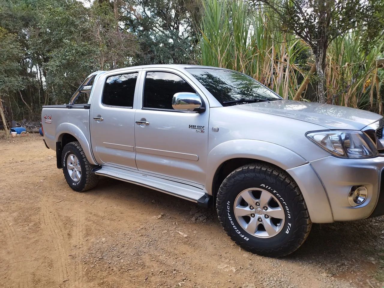 Toyota Hilux Hilux CD D4-D 4x4 2.5 16V 102cv TB Dies. 2011