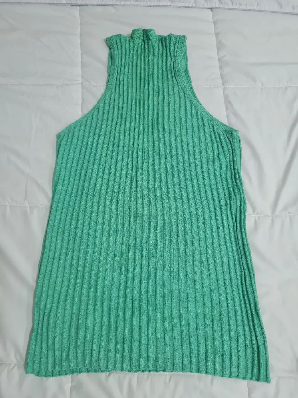 Vendo blusa de fio verde - Foto 3