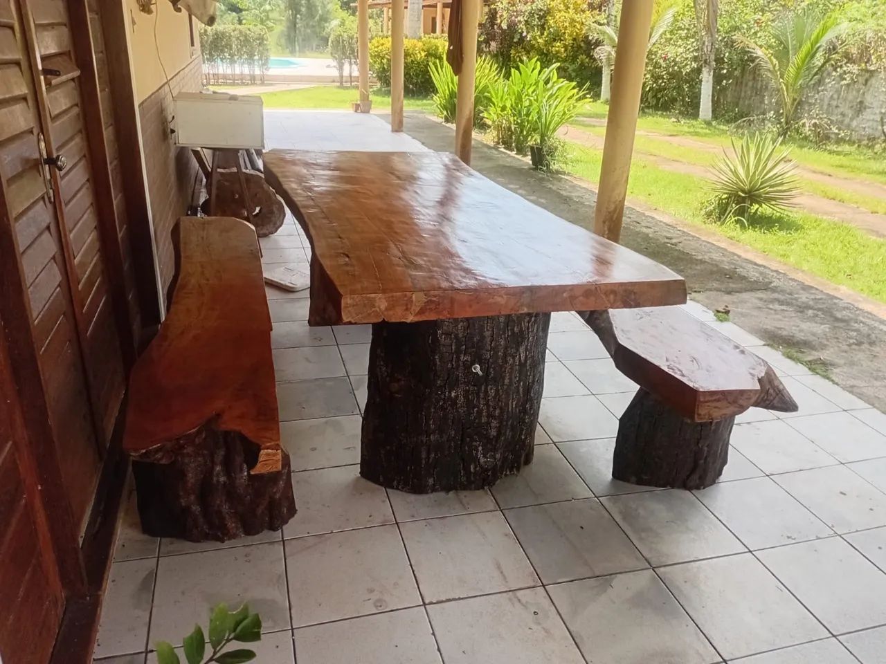 Mesa de mogno nova  - Foto 5