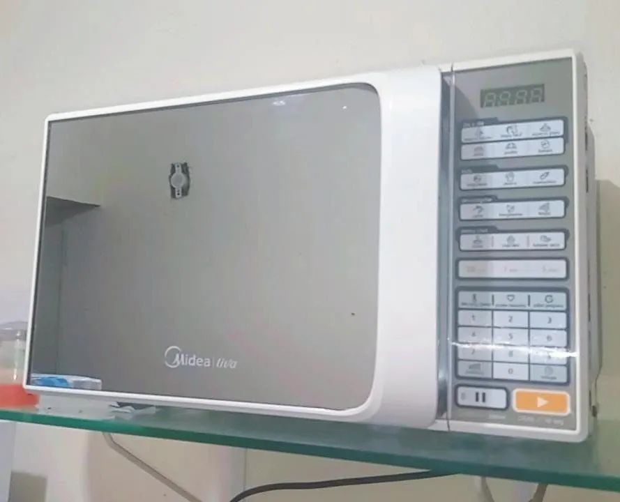 Micro-ondas modelo midea 