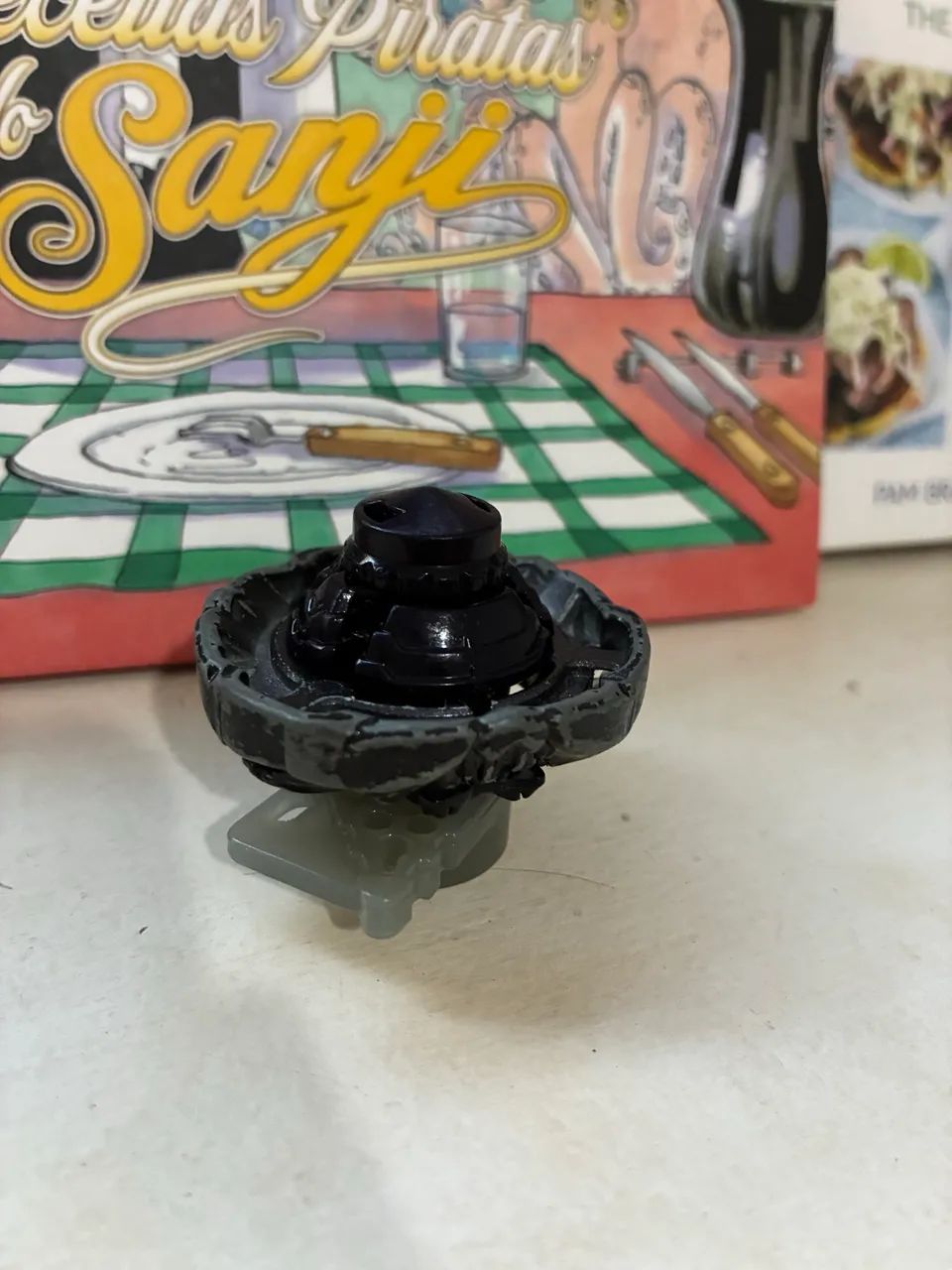 Beyblade - Gravity Perseus/Destroyer com Metal Face - Foto 4