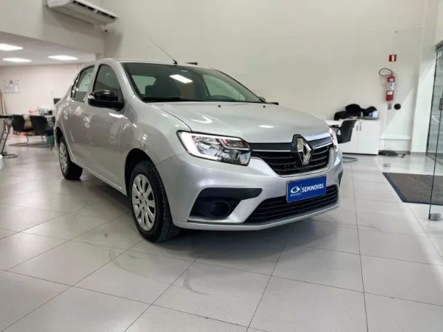 Renault Logan 2025