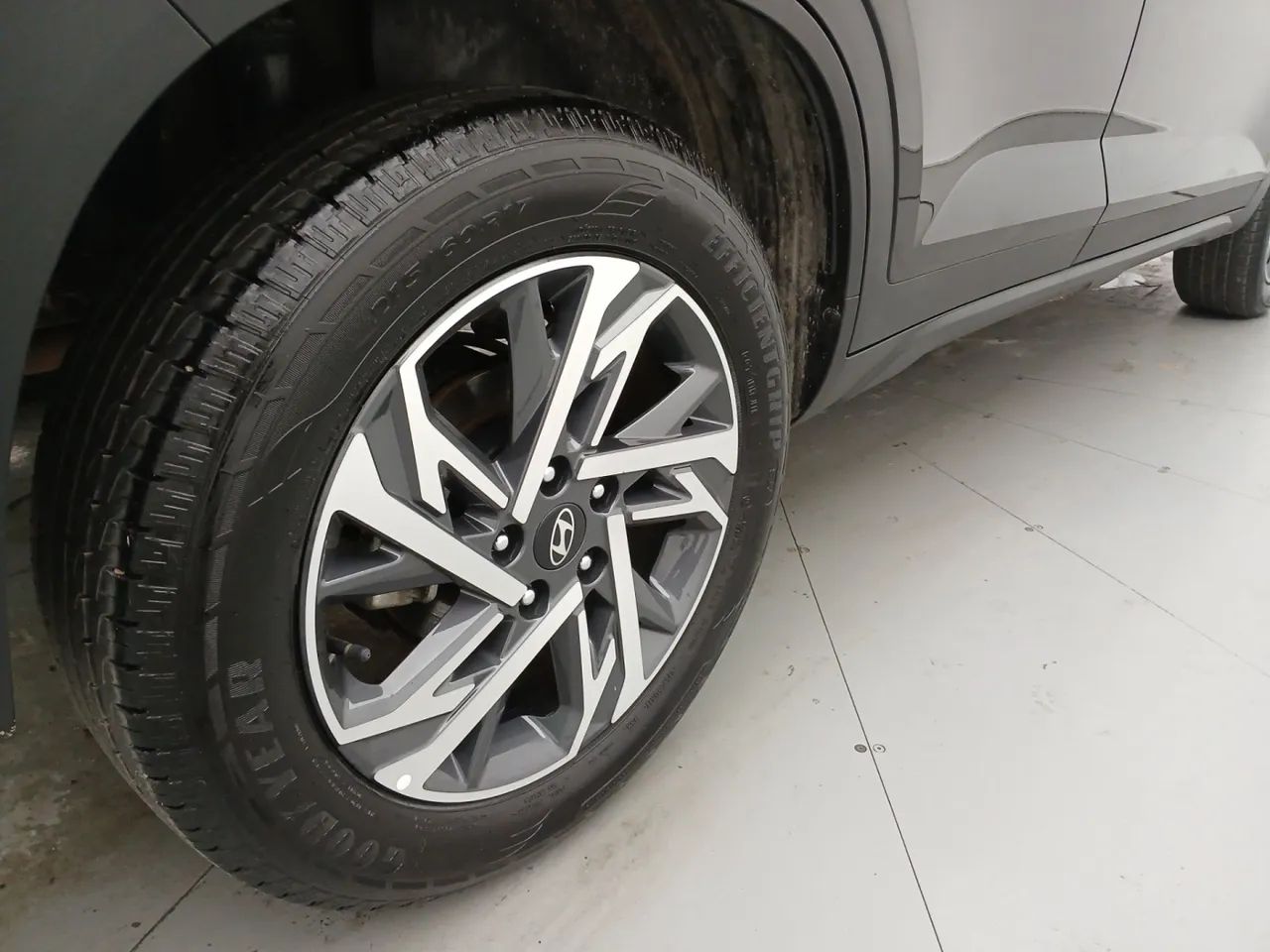 Hyundai Creta Limited 1.0 TB 12V Flex Aut., foto 14 de 18