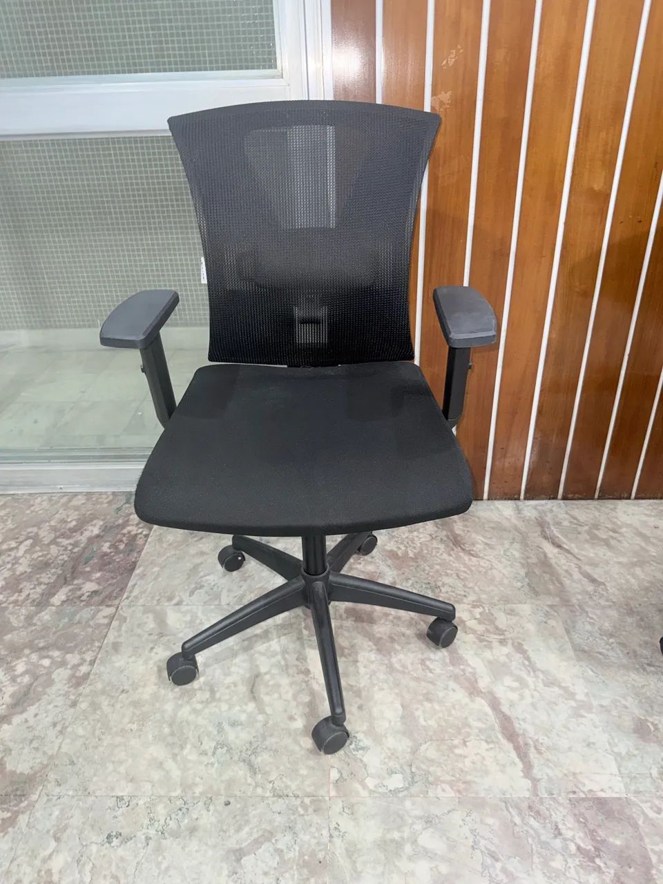 Cadeiras Executivas Ergonômicas com Tela Mesh - Foto 5