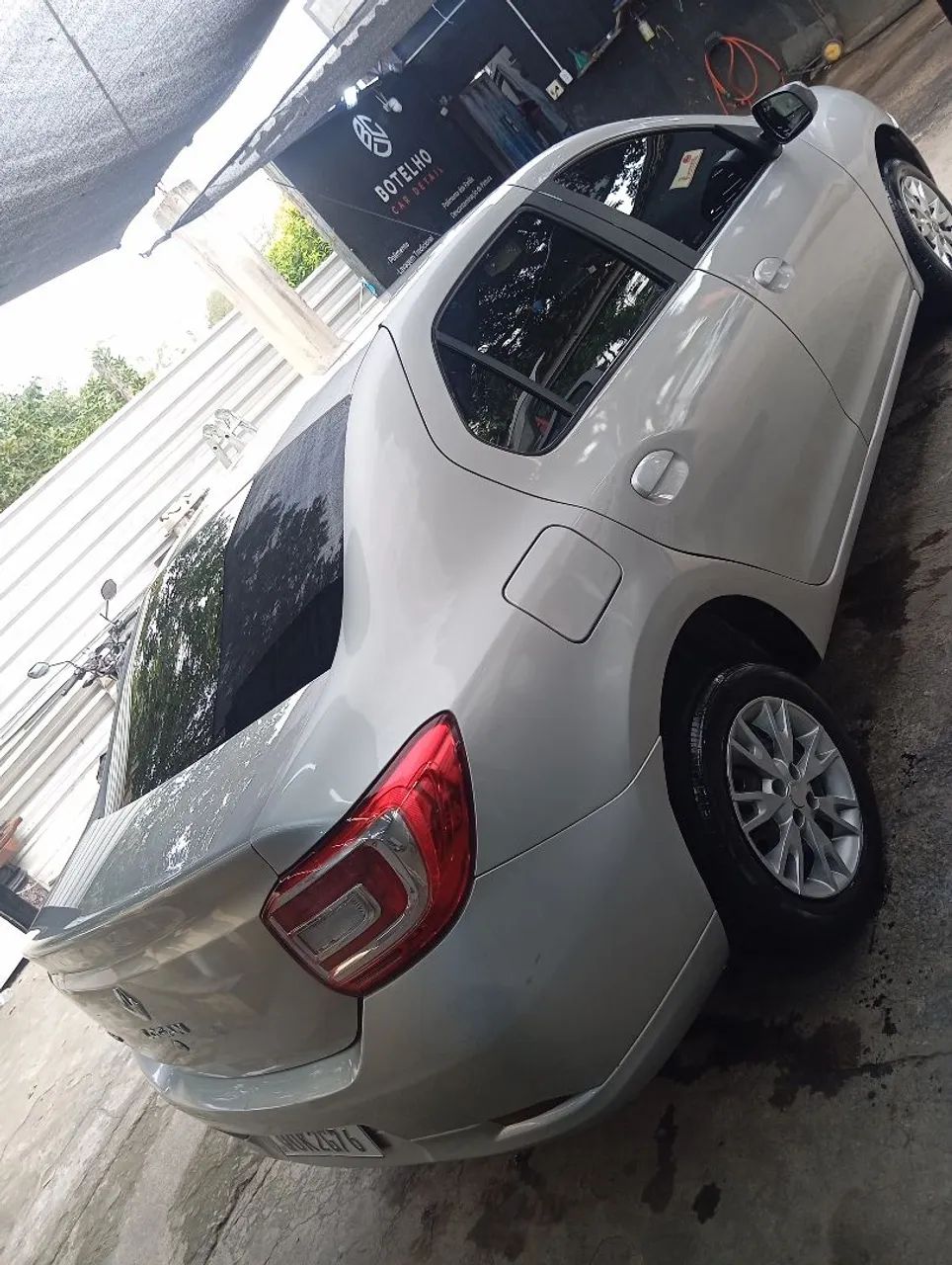 Renault Logan Expression Flex 1.0 12V 4P 2019 - Foto 3