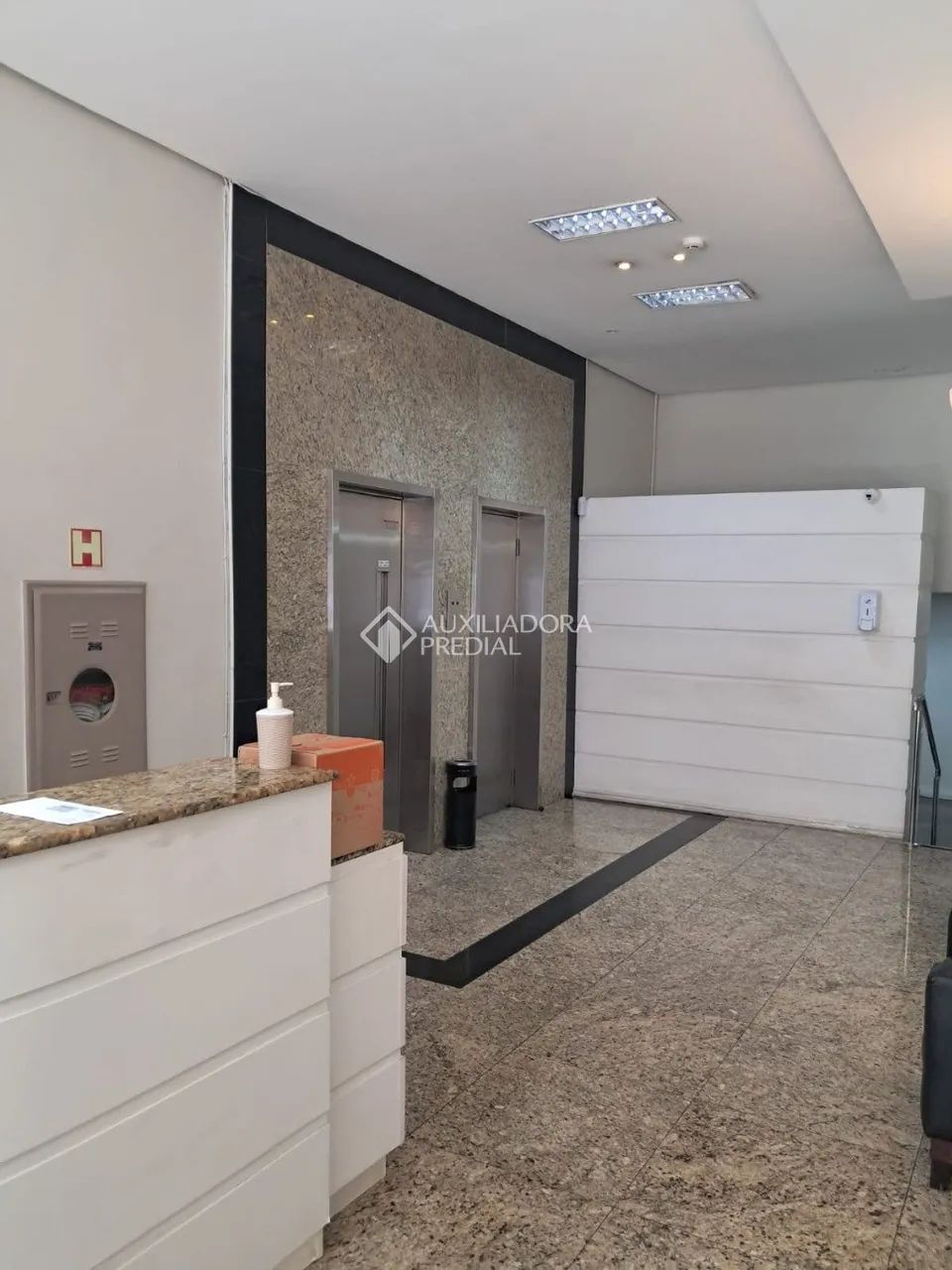 salas comerciais na Alberto Bins - Foto 4
