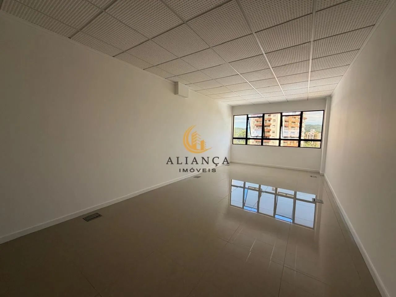 Sala comercial em Itacorubi, Florianópolis/SC - Foto 2