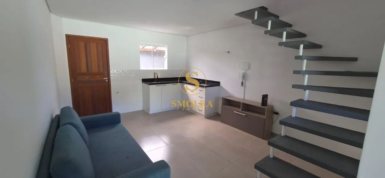 Sobrado geminado com 67 m² e 2 dormitórios no Rio Tavares - Foto 2
