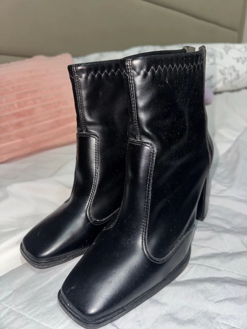 Bota  - Foto 3