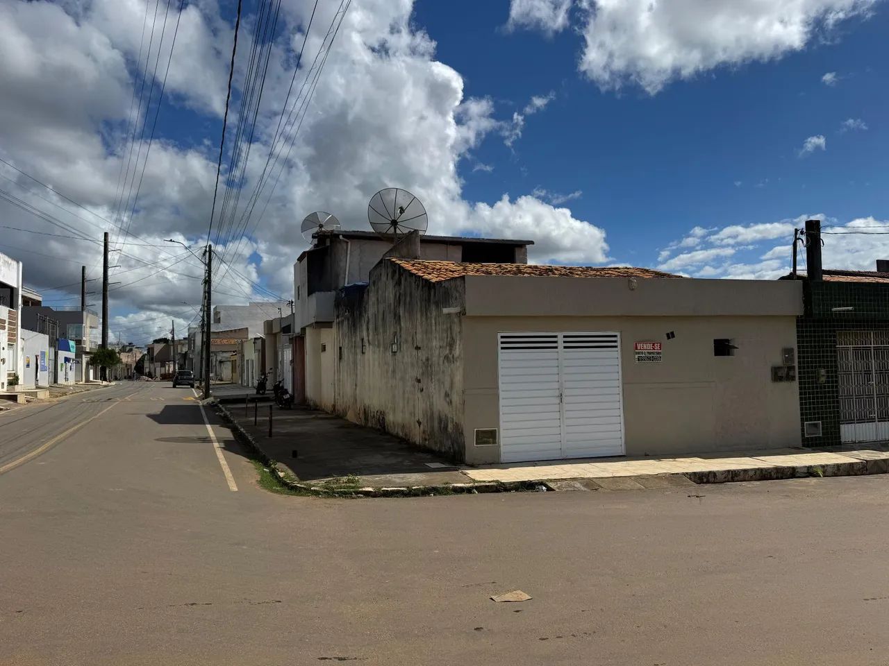 Vende-se casa de esquina - Glória  - Foto 2