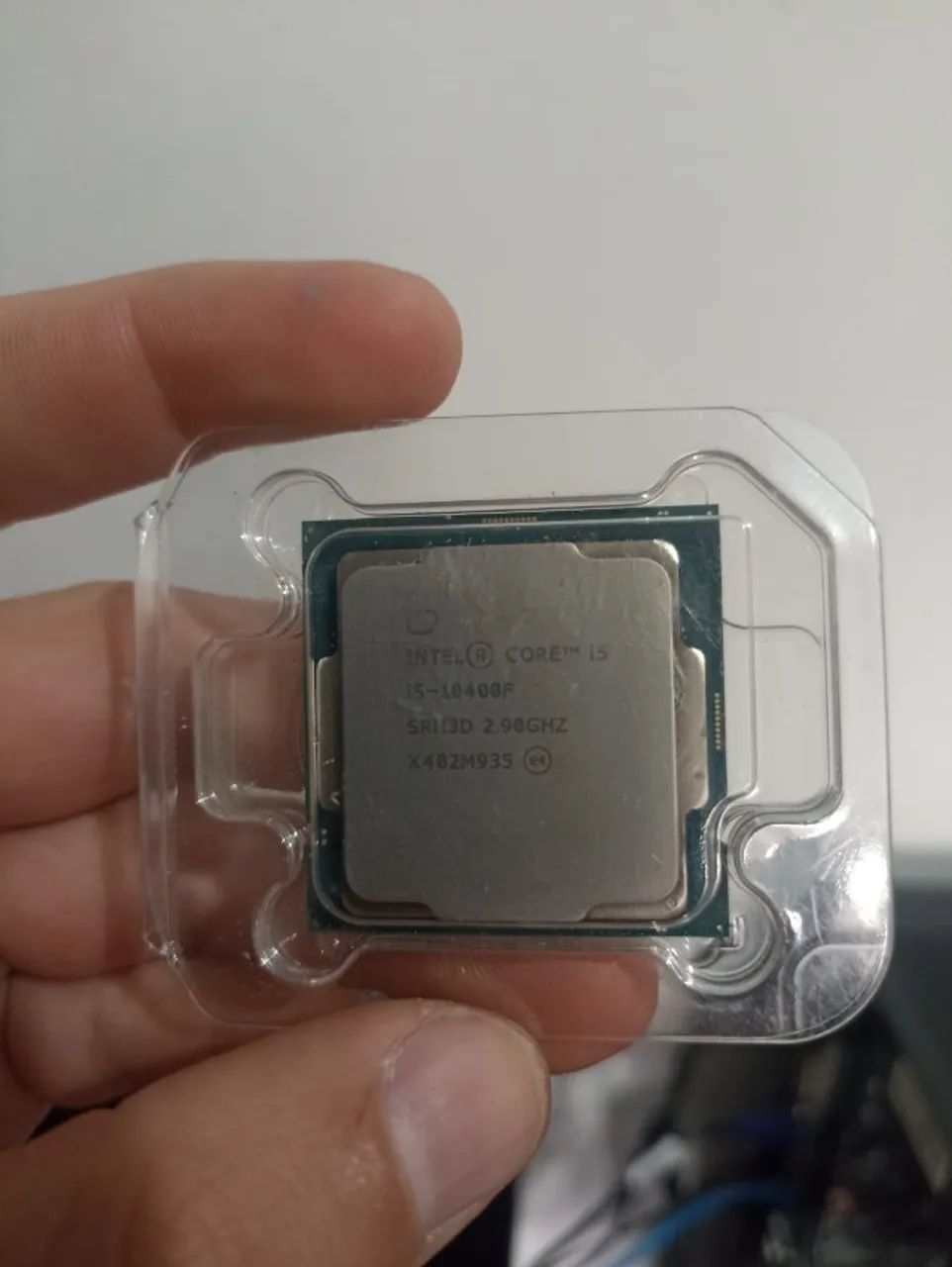 PROCESSADOR INTEL CORE I5 10400F FUNCIONANDO PERFEITAMENTE ( ACEITO CARTÃO )
