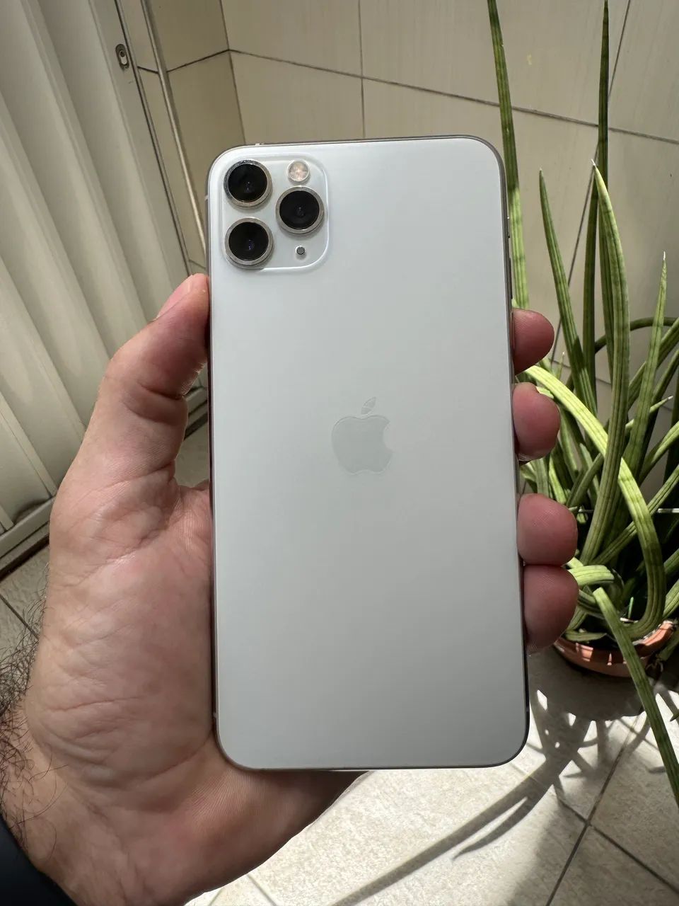 IPHONE 11 PRO MAX 64 GIGAS 