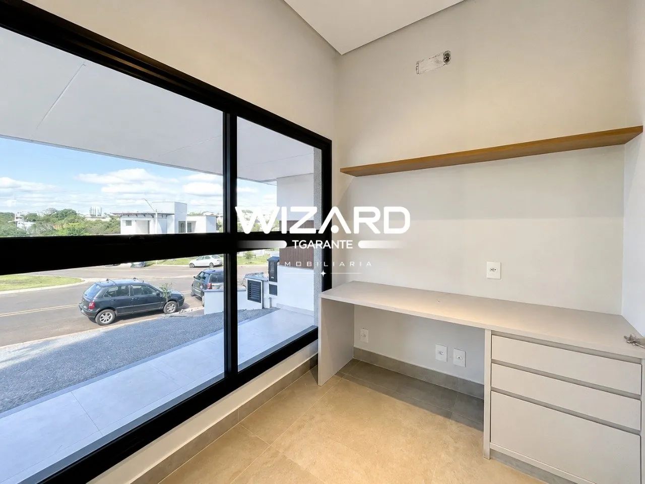 Casa de Condomínio com 3 suítes, 198m² - Foto 4