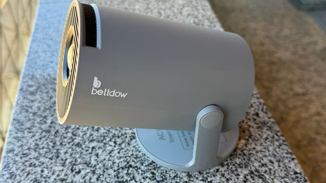 Projetor Bettdow  - Foto 2