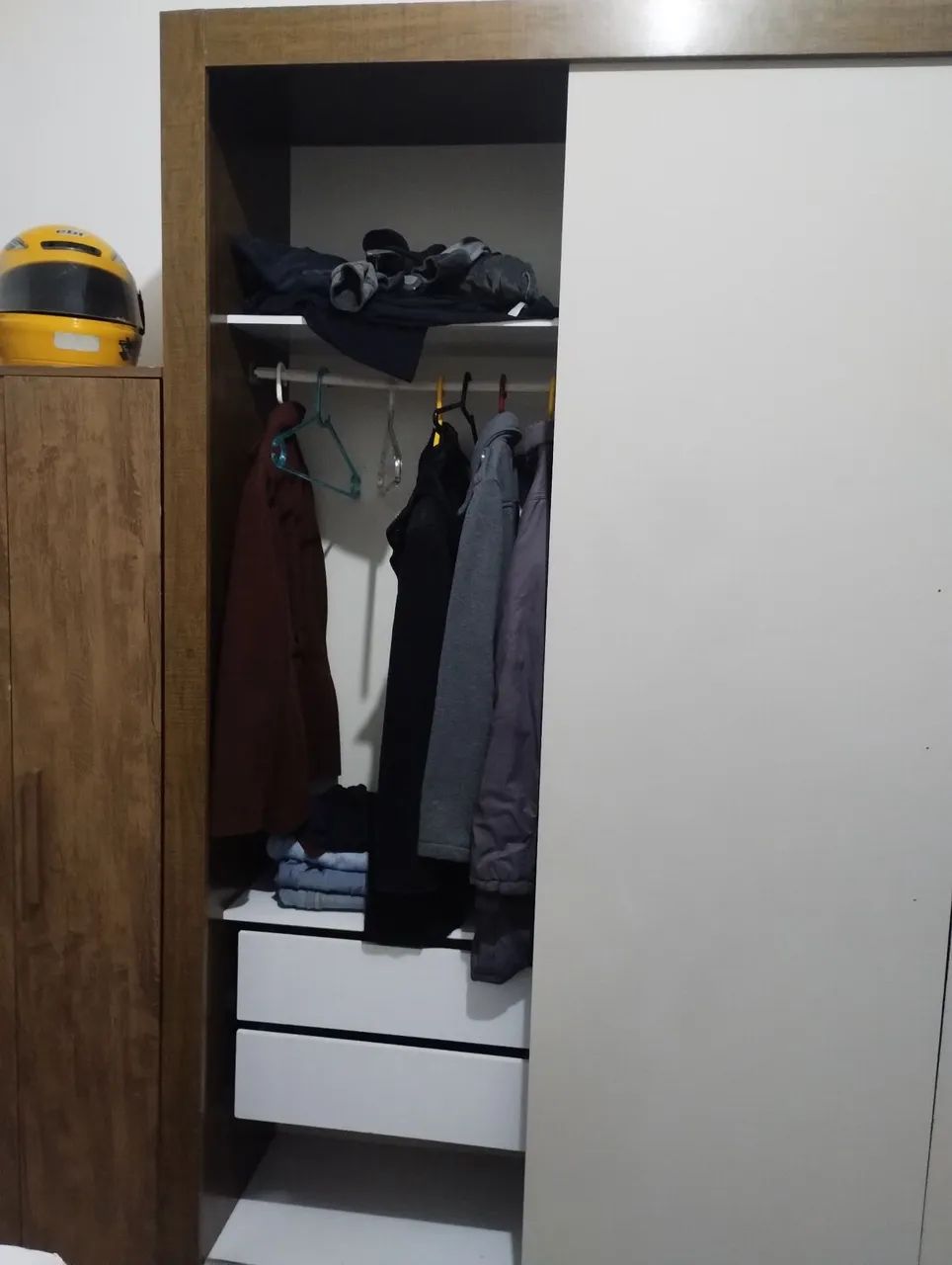 Guarda roupa porta de correr - Foto 2