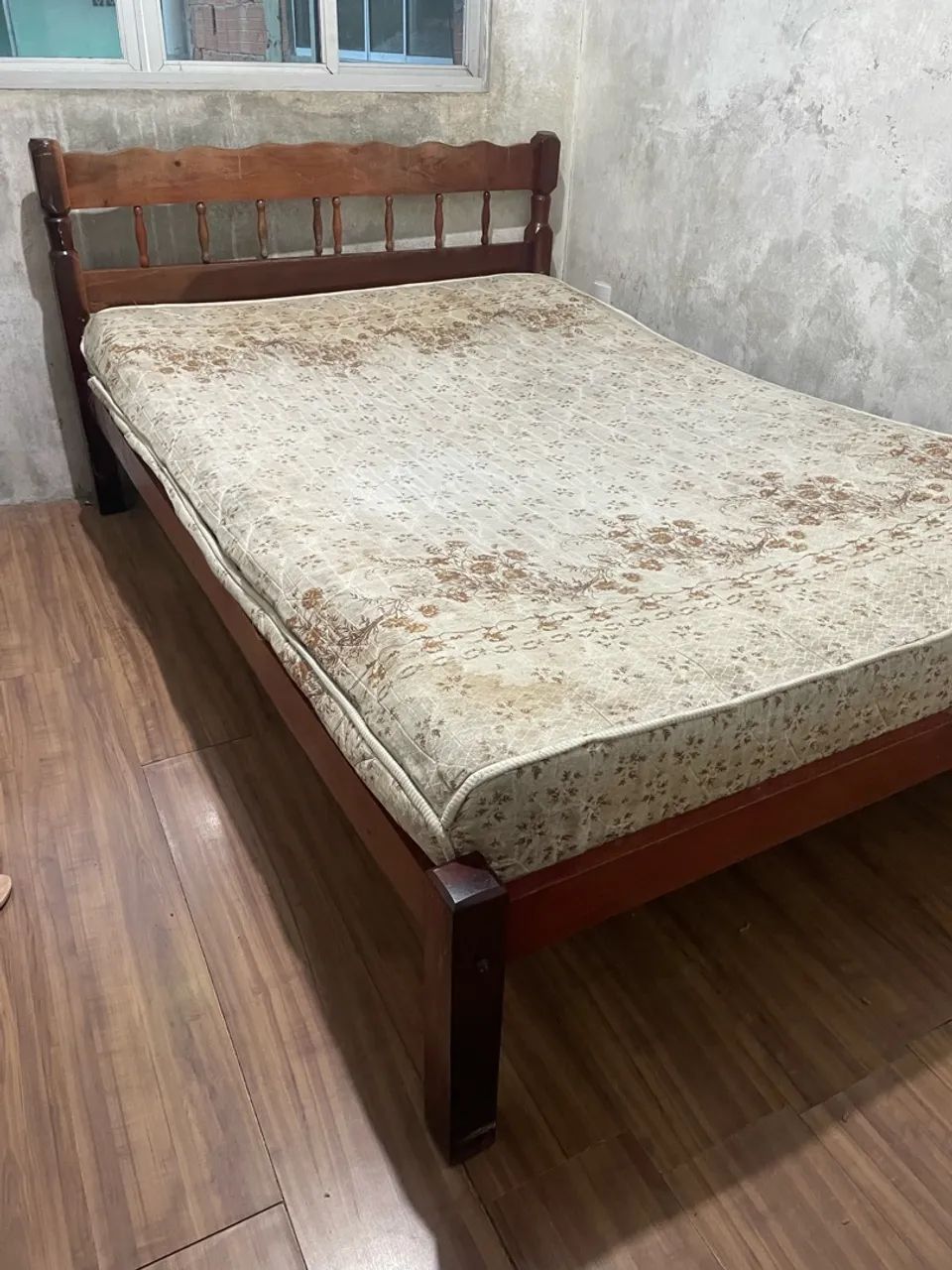 Cama