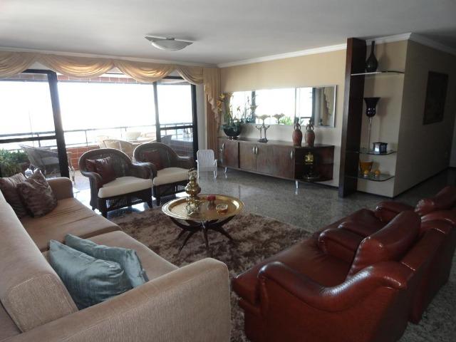 AP0145 - Apartamento 220m², 3 suítes, 4 vagas, Ed. Golden Place, Aldeota - Fortaleza-CE