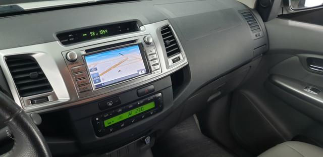 Toyota Hilux CD Srv 2.7 Flex VVTi 14/15 - Foto 16