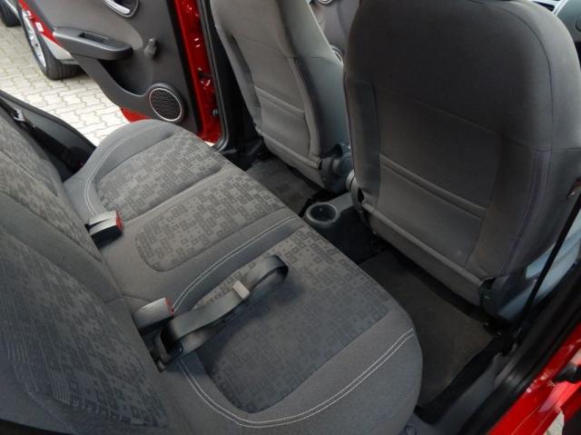 Fiat Palio ATTRACTIVE 1.0 4P - Foto 7