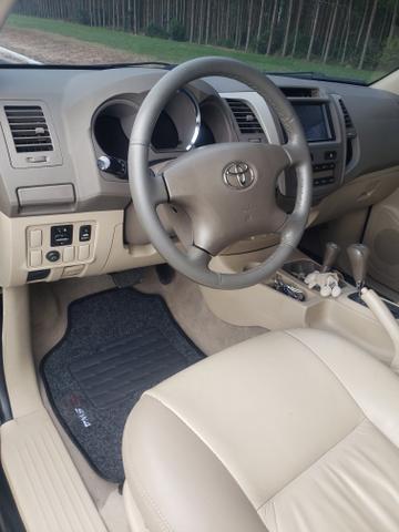 Hilux SW4 3.0 4x4 Diesel - Foto 6