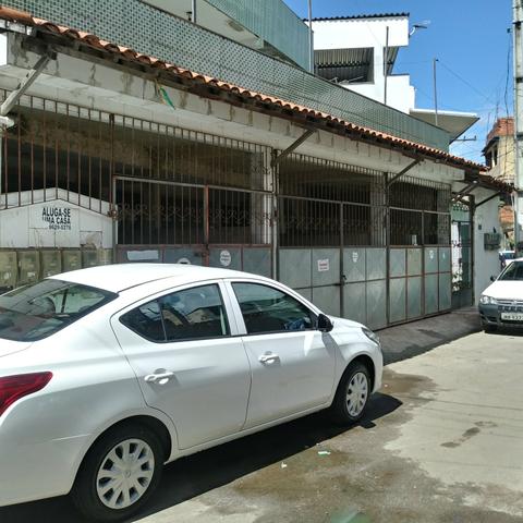 Vendo garagem em pernambues.proximo da madereira brotas - Foto 2