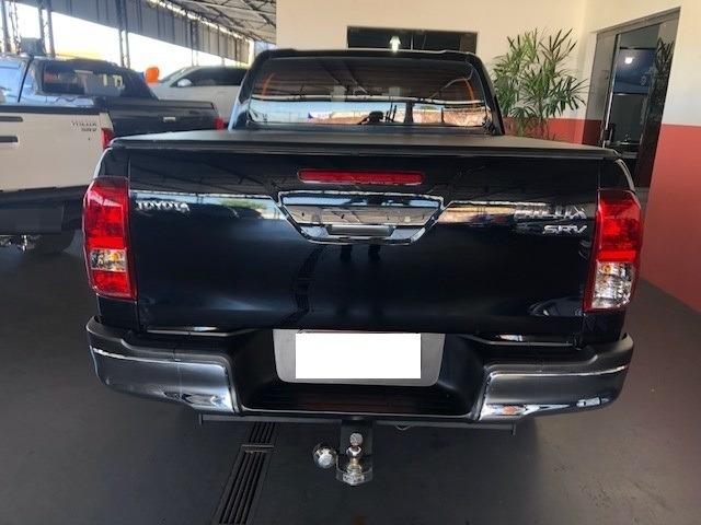 Toyota hilux cabine dupla hilux 2.8 tdi srv cd 4x4 (aut) 2017 - Foto 5