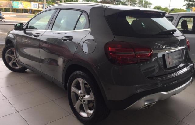 MERCEDES-BENZ GLA 200 1.6 CGI FLEX ADVANCE 7G-DCT. - Foto 4