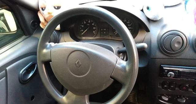 Renault Logan - Foto 9