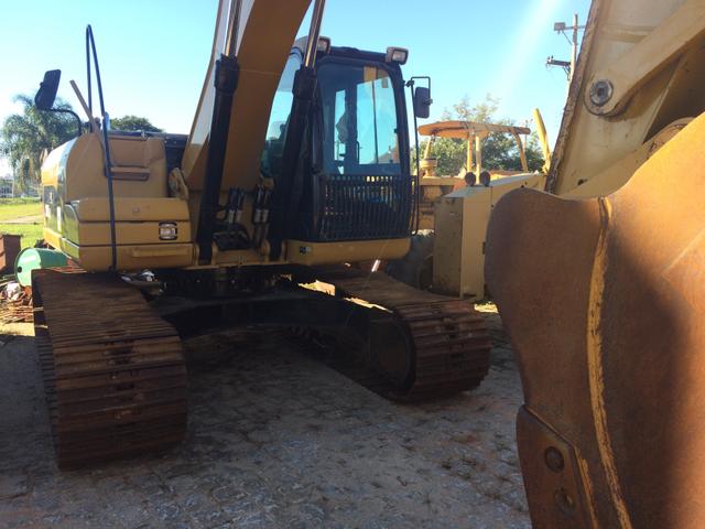 Escavadeira Hidráulica CAT 323 DLME - Foto 6