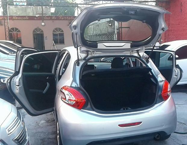Peugeot 208 1.5 2015 entrada 6 mil - Foto 18