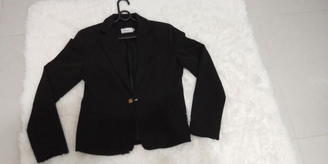 roupas com blazer preto