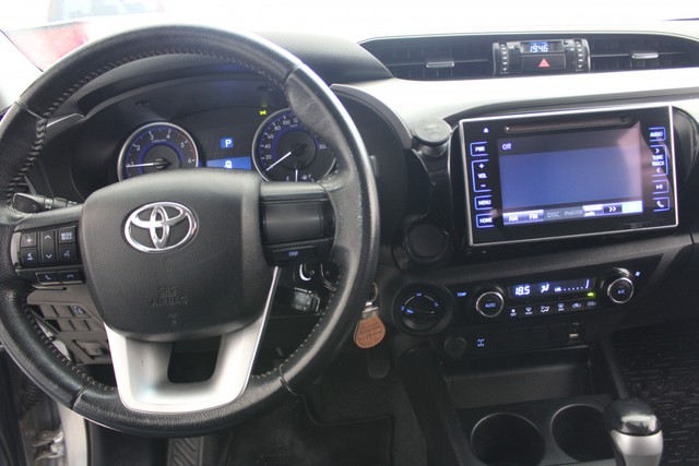 Toyota Hilux CD SR 4x4 2.8 TDI Diesel Aut. 2019 Diesel - Foto 3