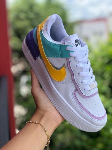 novo tenis nike colorido