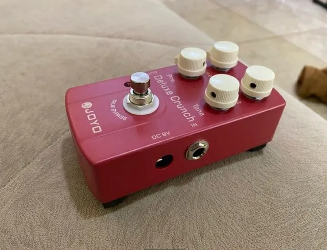 Pedal deluxe crunch distorcion troco chorus