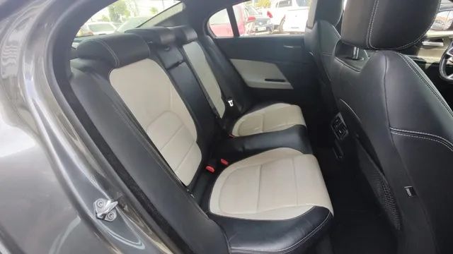 JAGUAR XE XE 2.0 TURBOCH. R-SPORT 240/250CV AUT. - Foto 2