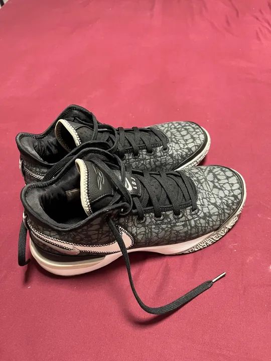 Tênis - Lebron NXXT Gen - Tamanho 41 - Foto 2