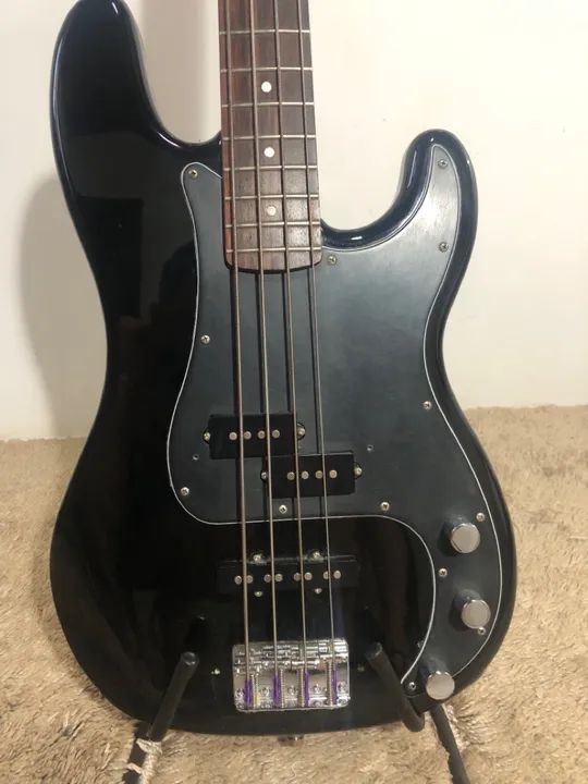 Baixo Squier Affinity Precision Preto  - Foto 3