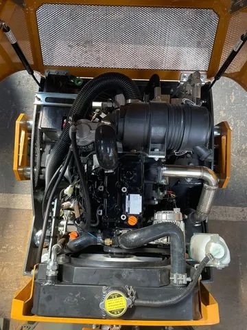 Rolo Duplo Cilindro 1800kg Diesel Motor Yanmar 3tnm68 - Foto 4