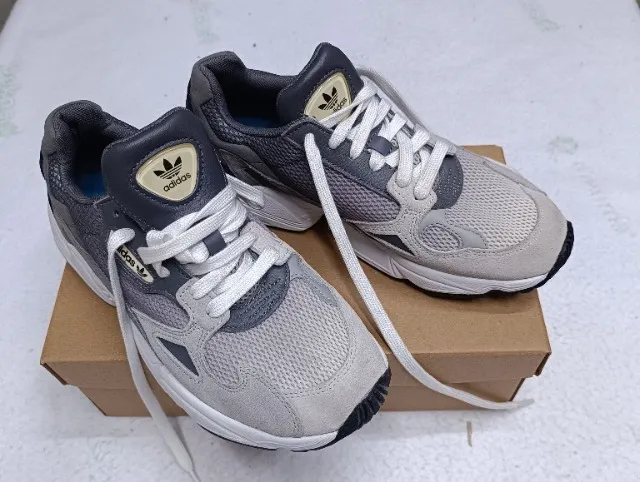 Adidas falcon sale w pas cher